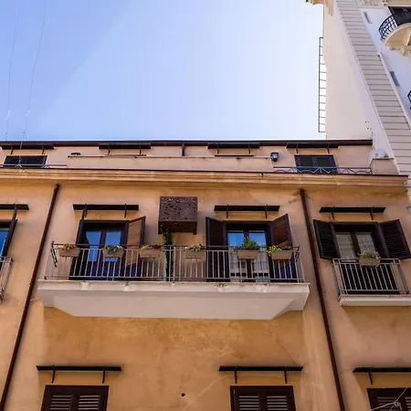 La Casa Del Genio